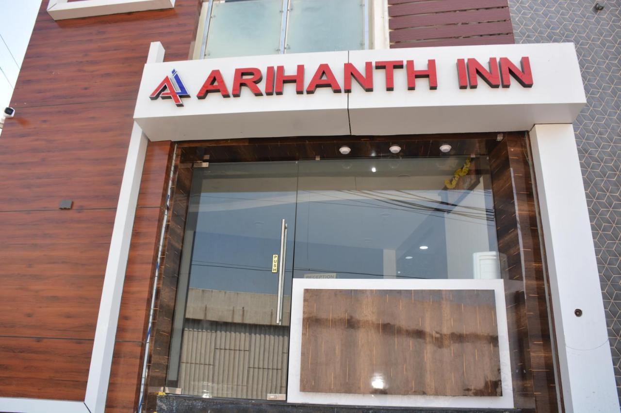 ולורה Arihanth Inn מראה חיצוני תמונה